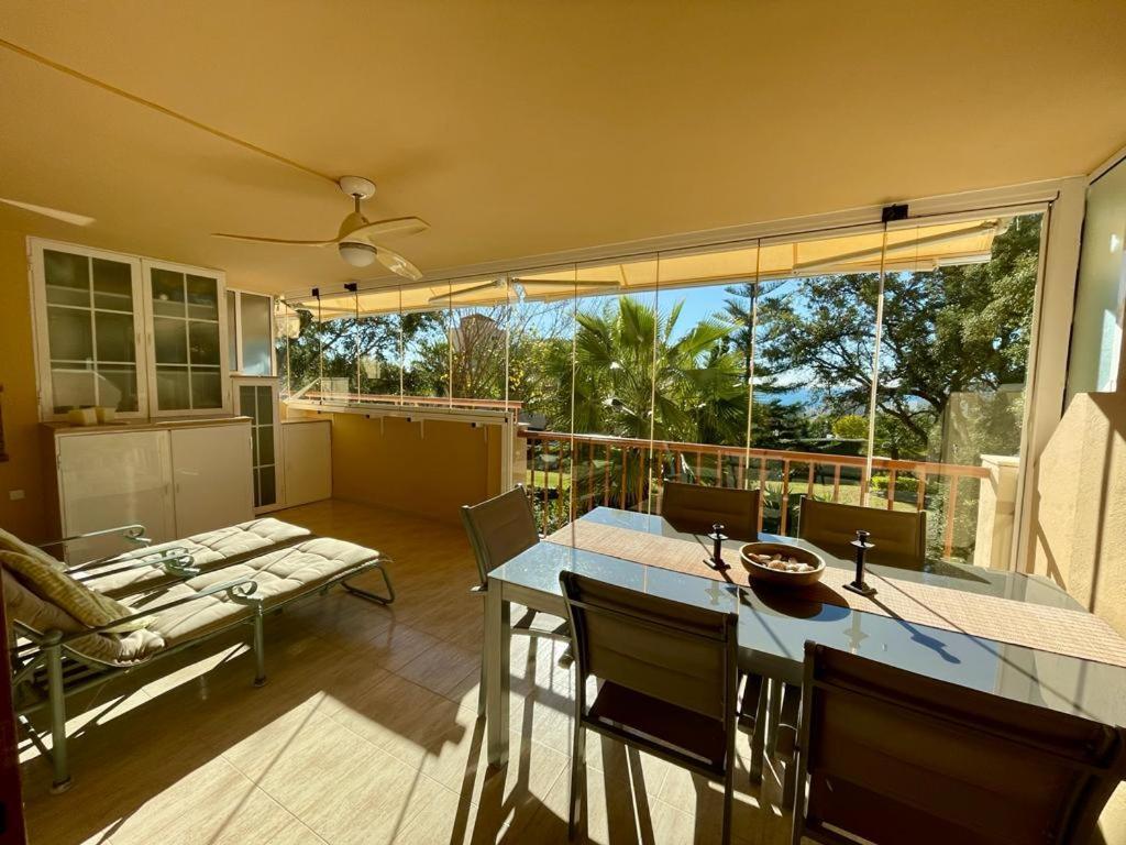 Comfy Apartment In The Heart Of The Costa Del Sol Sitio de Calahonda ภายนอก รูปภาพ